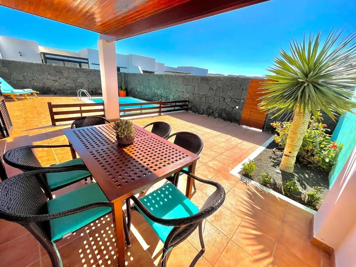 Villa Arianne Playa Blanca  Hiszpania